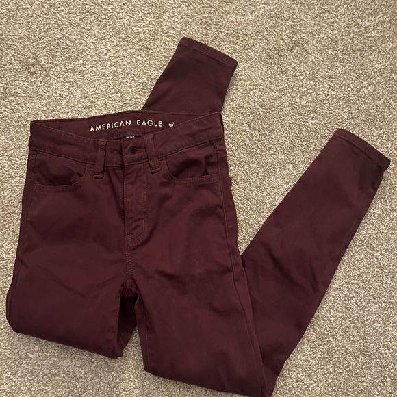 American Eagle Outfitters Denim - AE maroon hi-rise jegging size 000